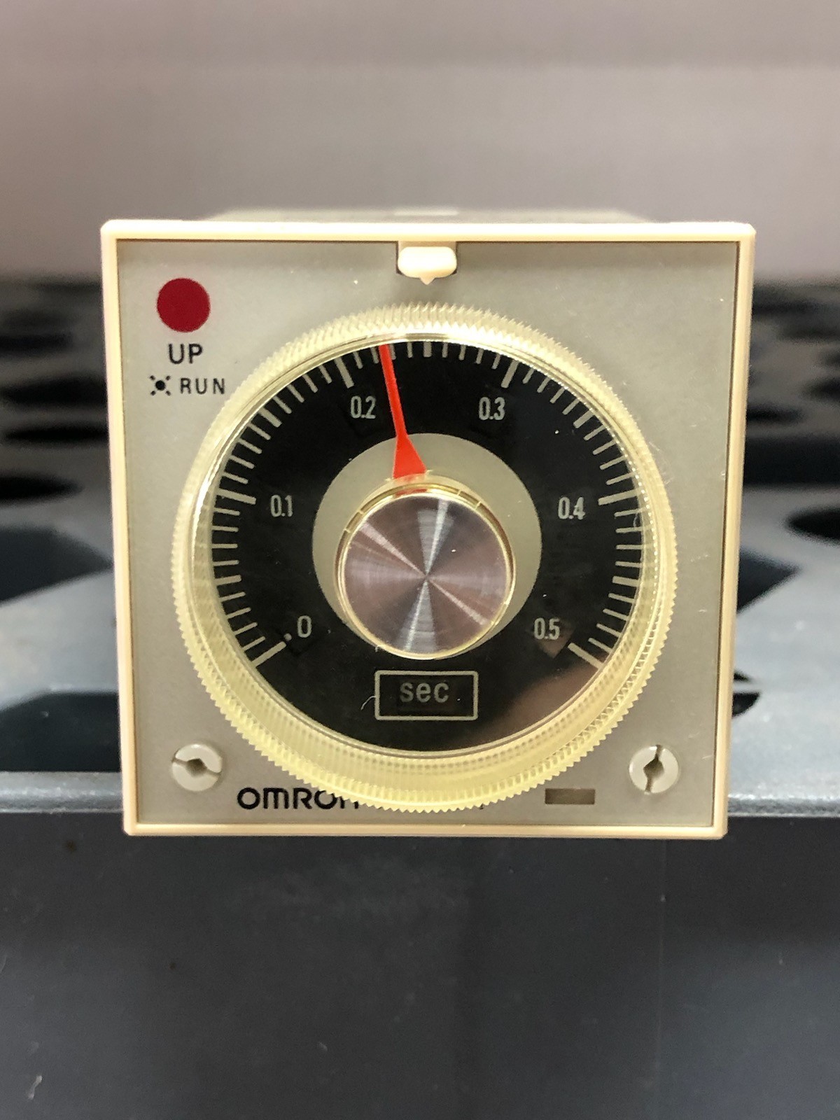 Omron Timer, H3BA-8H, 0.05s-100h, 24VDC, 250VAC /w Omron Relay Socket