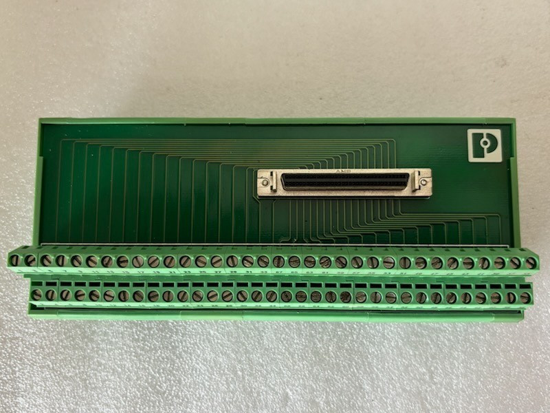 Phoenix FLKM-SCSI-68, Breakout Card, 68 pin for SCSI Cables
