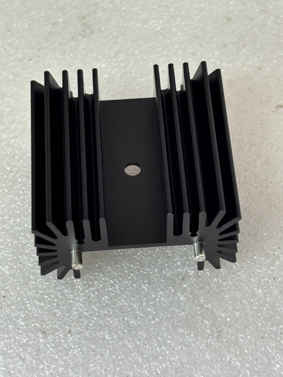 Ohmite RA-T2X-38E Heat Sink TO-220 TO-218 TO-247 Black Anodized NEW, 5-Pack