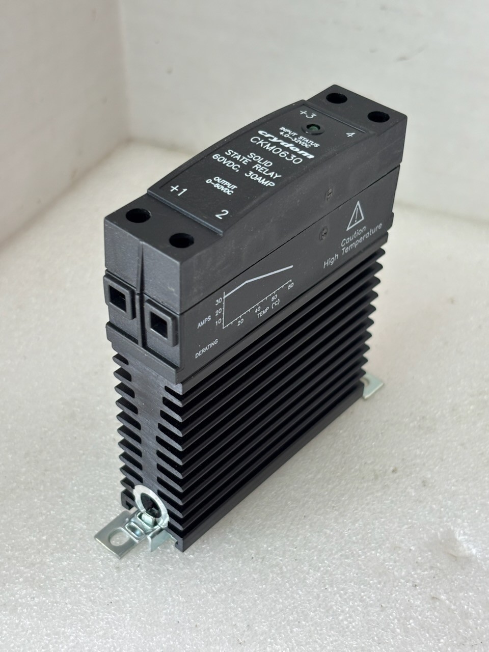 Crydom CKM0630 Solid State Relay 30A 60VDC 4-32VDC DIN Rail NEW