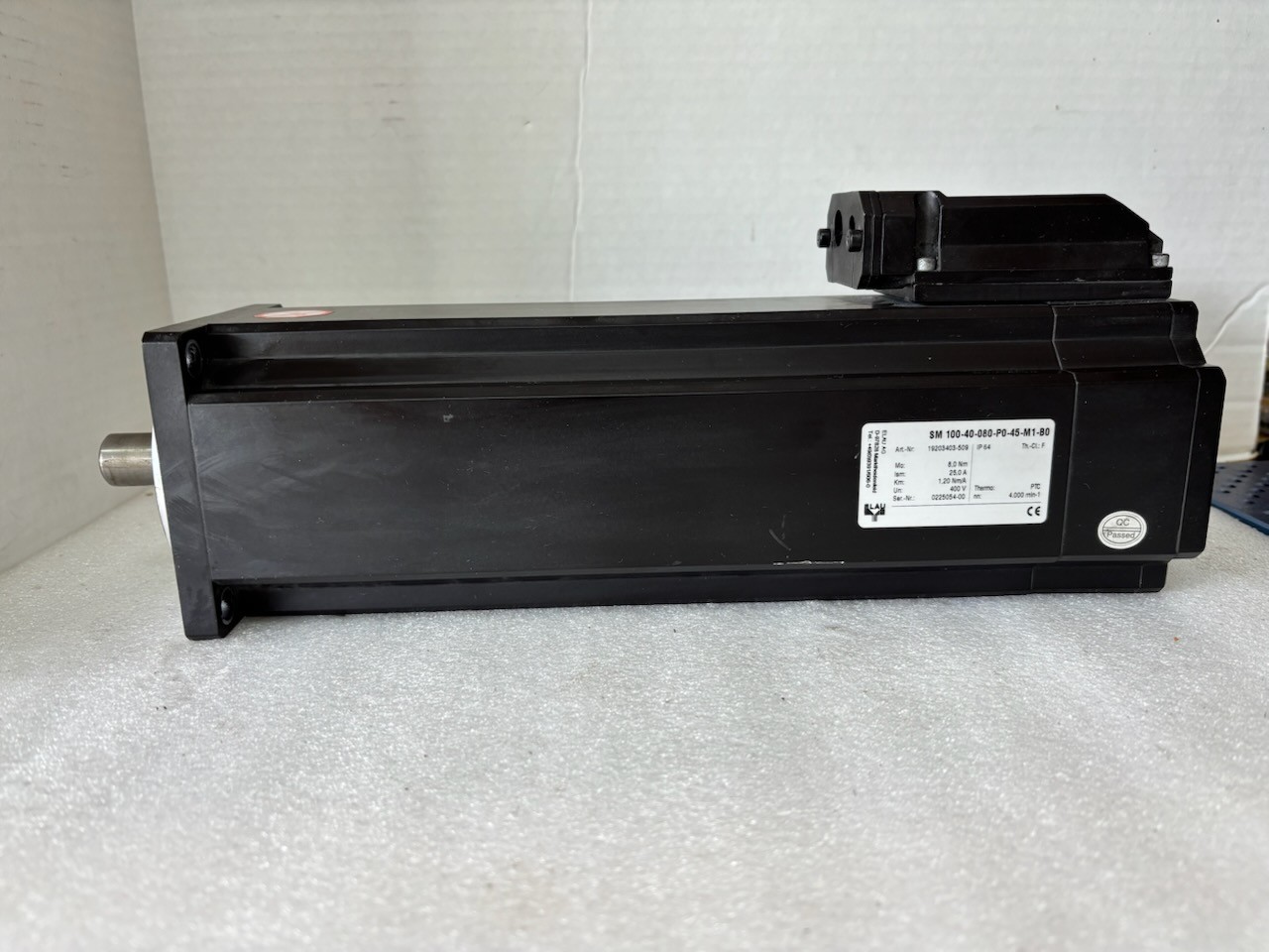 ELAU SM 100-40-080-P0-45-M1-B0 Servo Motor 19203403-509 400V