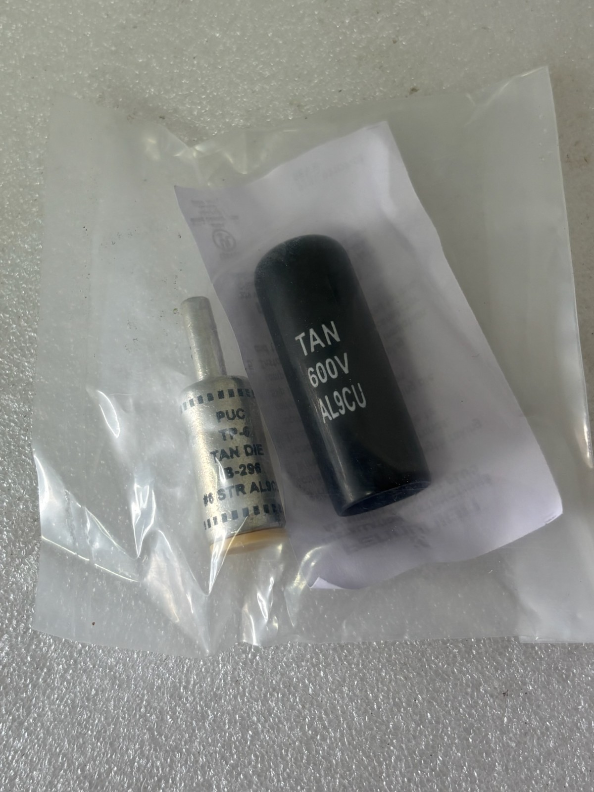 Penn-Union TP-6 6 AWG AL/CU Aluminum Terminal Plug 600V Pin Connector NEW